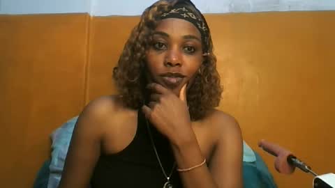 Snapshot of curvylyin chatting on June 5, 9:09 pm curvylyin online show from June 5, 9:09 pm