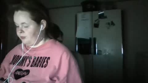 dahlia -kim online show from September 19, 7:10 am