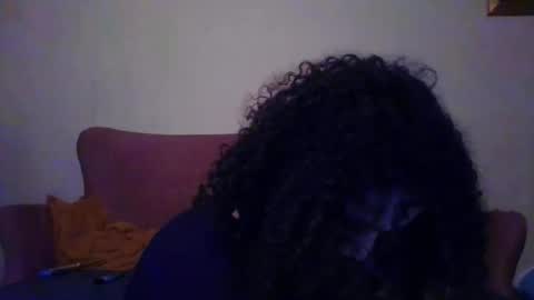 curvyyus online show from February 14, 8:05 pm