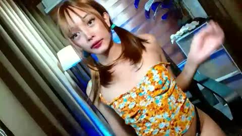 BBY CURLYHANNA online show from May 11, 4:04 pm