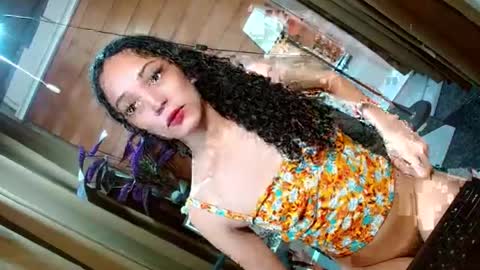 BBY CURLYHANNA online show from July 28, 2:13 pm