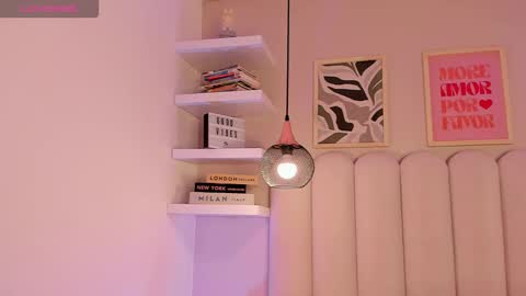 Snapshot of cute__cherry_ chatting on November 1, 7:49 pm Amber online show from November 1, 7:49 pm