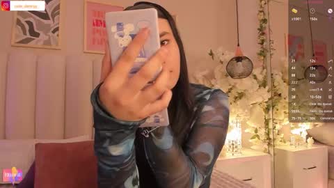 Snapshot of cute__cherry_ chatting on November 15, 7:54 pm Amber online show from November 15, 7:54 pm