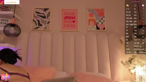 Amber  online show from December 17, 8:48 pm