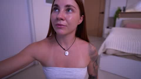 Foxy online show from May 24, 2:55 pm