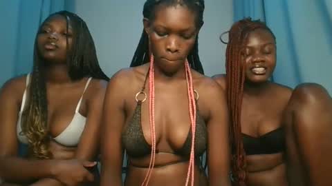 angel online show from December 4, 9:45 pm