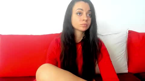 Snapshot of cute_angel95 chatting on November 17, 8:47 pm cute_angel95 online show from November 17, 8:47 pm