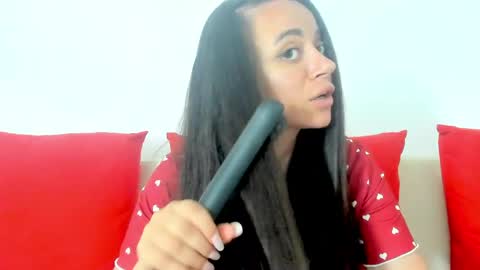 cute_angel95 online show from June 6, 12:54 pm