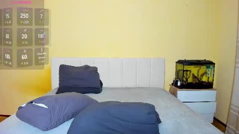 Snapshot of cute_becca_cb chatting on June 13, 10:29 pm Becca online show from June 13, 10:29 pm