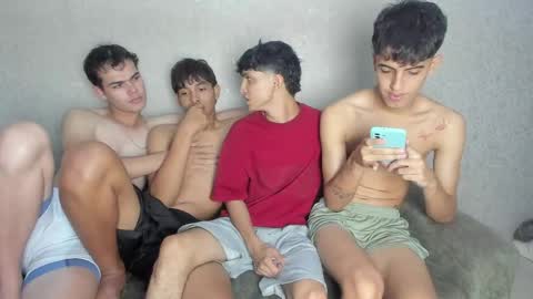 ARTURO-18  MATIAS-18  NIKOLAY-19  HADES-18  GABO-19 online show from May 7, 7:41 pm