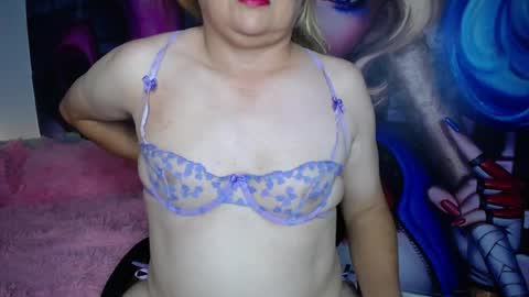 cute_boys_19 online show from March 31, 7:36 pm