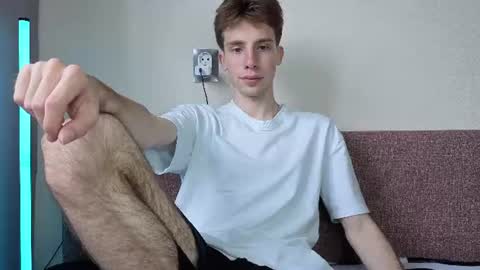 Im Brian online show from July 3, 7:59 am