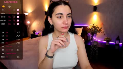 Hanna online show from December 3, 7:10 am