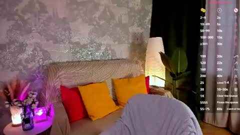 Snapshot of cute_chus chatting on July 15, 2:06 am Hanna online show from July 15, 2:06 am