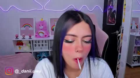 Snapshot of cute_dani__ chatting on January 28, 9:30 am Dani  online show from January 28, 9:30 am