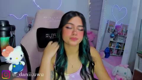 Dani  online show from May 3, 5:41 pm