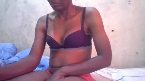 cute_divah4 online show from April 27, 10:35 am