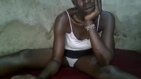 Snapshot of cute_doria chatting on February 16, 9:05 am cute_doria online show from February 16, 9:05 am