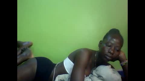 Snapshot of cute_doria chatting on May 21, 5:47 am cute_doria online show from May 21, 5:47 am