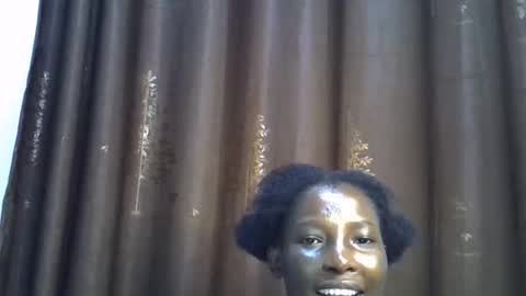 Snapshot of cute_emmy1 chatting on October 14, 7:58 pm cute_emmy1 online show from October 14, 7:58 pm