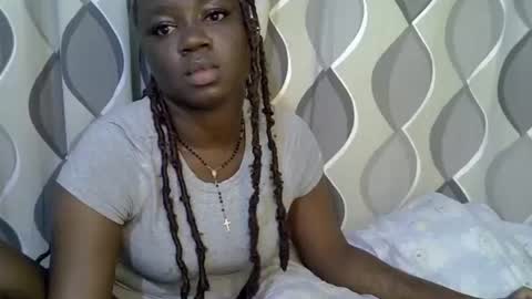 Snapshot of cute_gee chatting on May 31, 10:11 pm daddysdoll online show from May 31, 10:11 pm