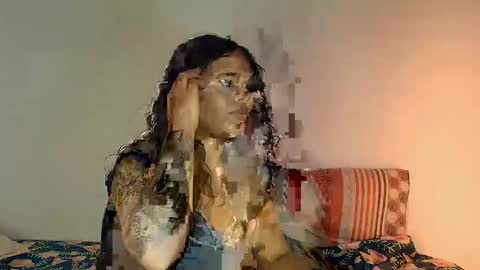 cute_hippo8 online show from February 4, 1:11 am