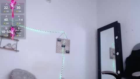 Cute horny1 online show from October 3, 4:31 am