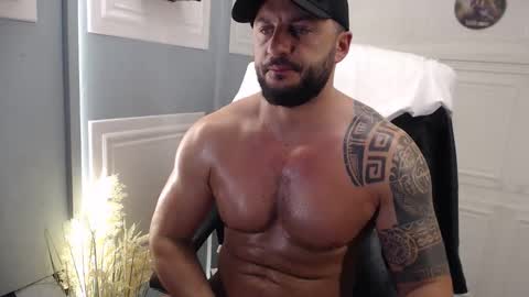 Cute Johny01 online show from March 17, 6:39 am