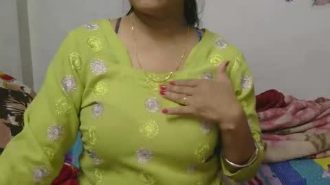 Snapshot of cute_kashmira99 chatting on November 14, 5:00 pm kashmira online show from November 14, 5:00 pm