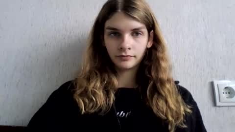 Snapshot of cute_kitte chatting on December 15, 7:46 am cute_kitte online show from December 15, 7:46 am