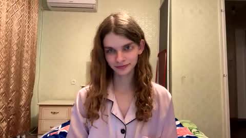 Snapshot of cute_kitte chatting on September 28, 4:23 pm cute_kitte online show from September 28, 4:23 pm