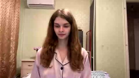 Snapshot of cute_kitte chatting on October 22, 6:40 pm cute_kitte online show from October 22, 6:40 pm