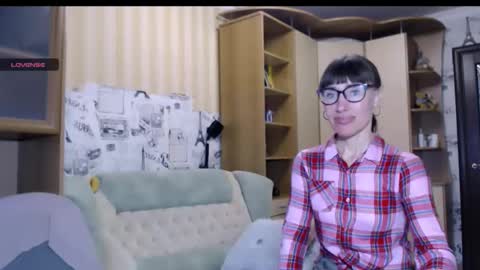 cute_lion_ online show from November 1, 12:07 pm