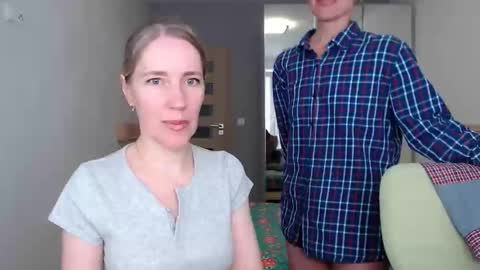 cute_lion_ online show from May 26, 3:30 pm