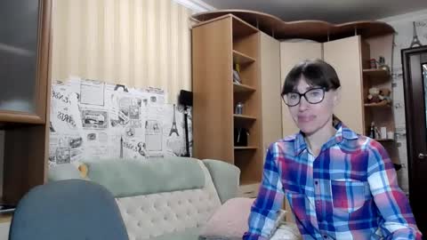 cute_lion_ online show from May 30, 11:40 am