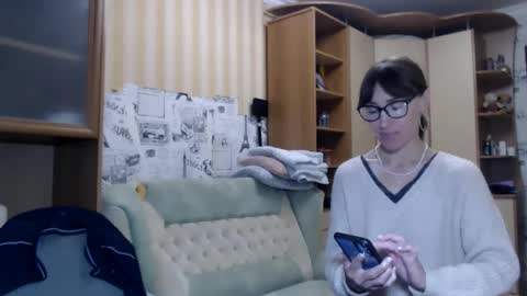 cute_lion_ online show from June 3, 12:19 pm