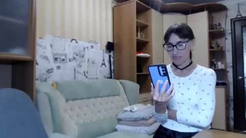 cute_lion_ online show from June 23, 12:03 pm