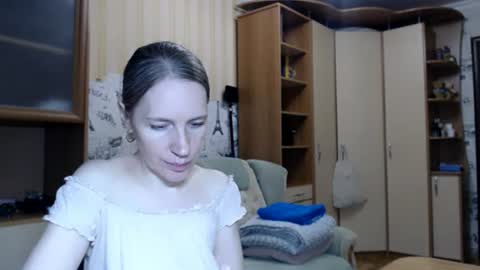 cute_lion_ online show from July 6, 12:07 am