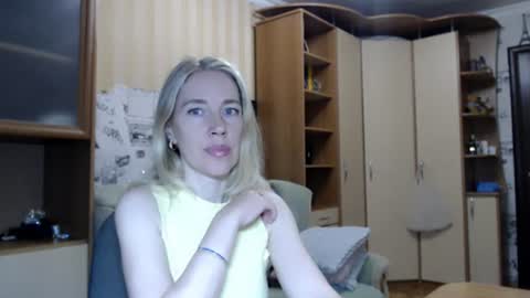 cute_lion_ online show from July 13, 8:00 pm