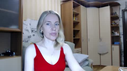 cute_lion_ online show from July 14, 8:03 pm