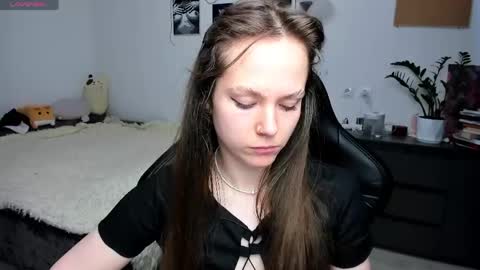 Emily online show from May 2, 12:10 pm