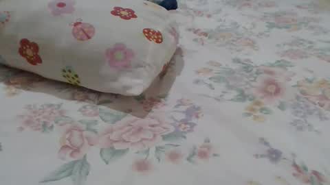 cute_lizah online show from September 26, 6:45 pm