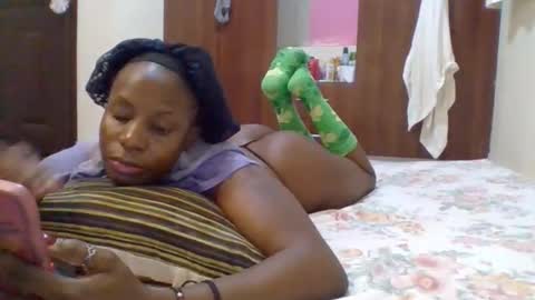 cute_lizah online show from October 22, 4:02 am