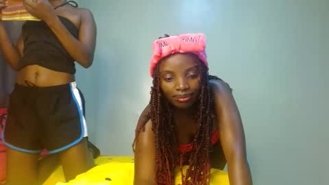 cute_lorna online show from April 17, 11:13 am