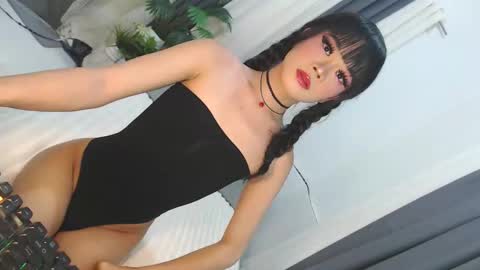 Jane online show from April 29, 11:25 am