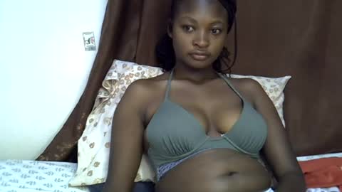 cute_melissa1 online show from June 13, 9:29 am