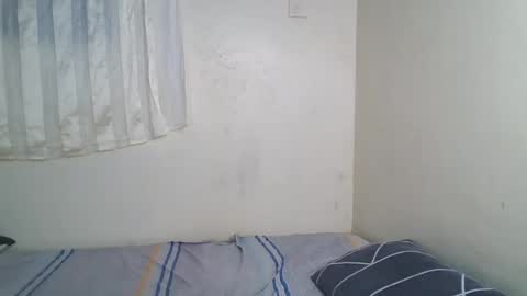 cute messy online show from June 18, 6:24 am