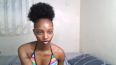 cute messy online show from June 21, 8:44 pm