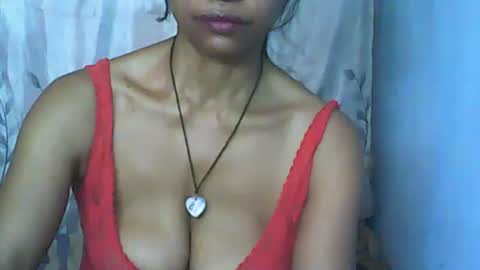 Snapshot of cute_moll chatting on October 22, 11:10 am murielle online show from October 22, 11:10 am