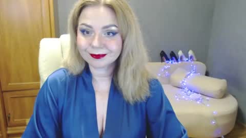 cute_phoenix online show from August 2, 7:12 pm